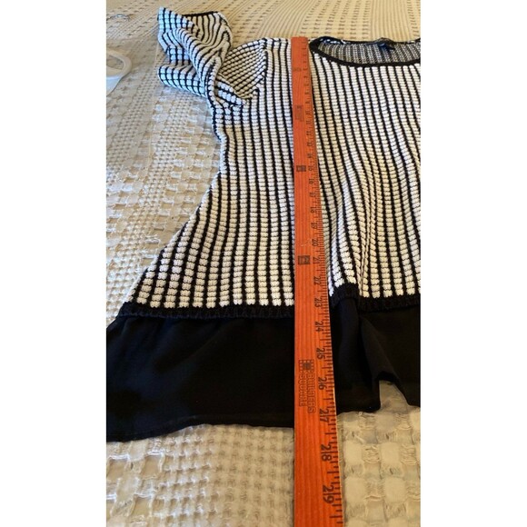 Style & Co Sweater Plus Size XL Top Black White 60% Cotton Sheer Hem Crew Neck - Picture 10 of 10